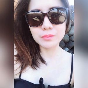 Meet your Posher, Ida